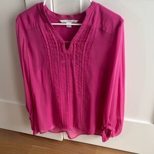 Diane Von Furstenberg Tanyana Silk Top in Carnation, Size 6
